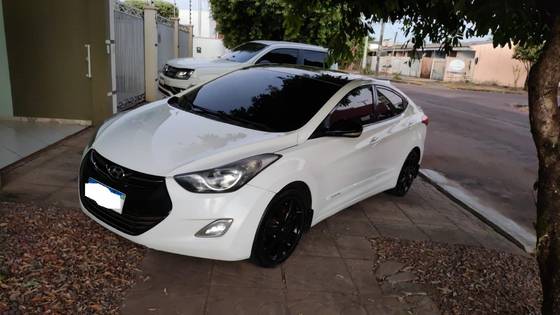 HYUNDAI ELANTRA 1.8 GLS 16V GASOLINA 4P AUTOMÁTICO